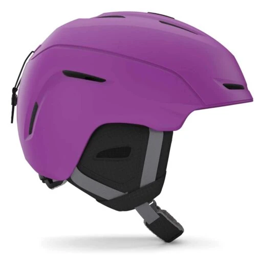 Giro Junior's Neo MIPS Helmet 2022-2023 - Image 3